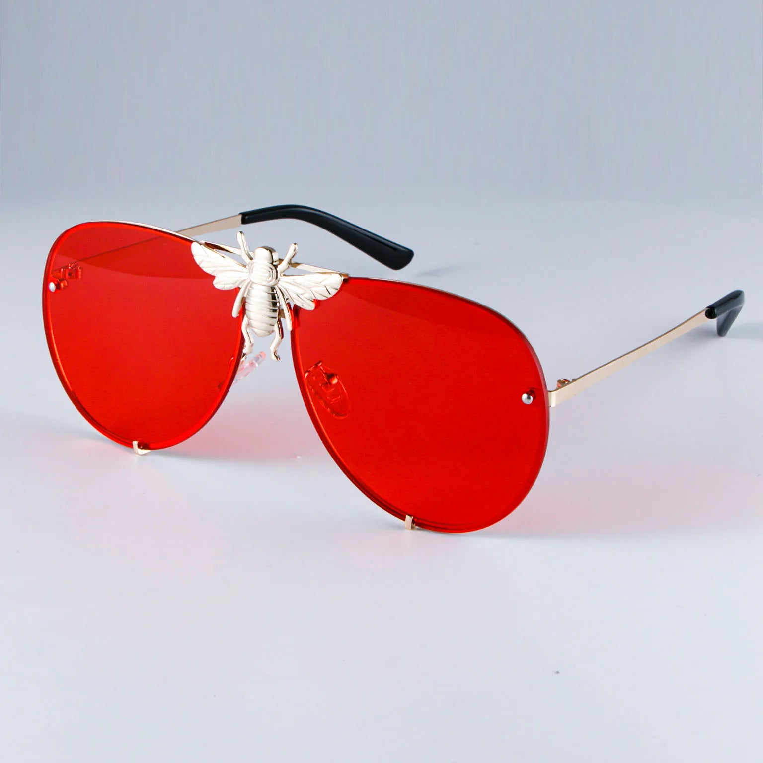 Metal Big Bee Pilot Sunglasses with Gradient Lenses